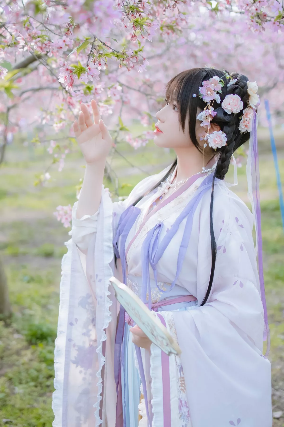 网络美女Nyako喵子花神祈愿主题户外樱花树下性感古典服饰靓丽迷人写真52P