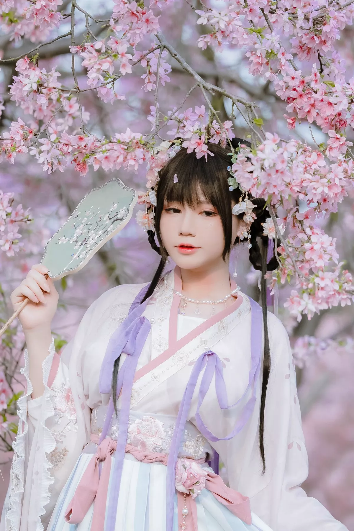 网络美女Nyako喵子花神祈愿主题户外樱花树下性感古典服饰靓丽迷人写真52P