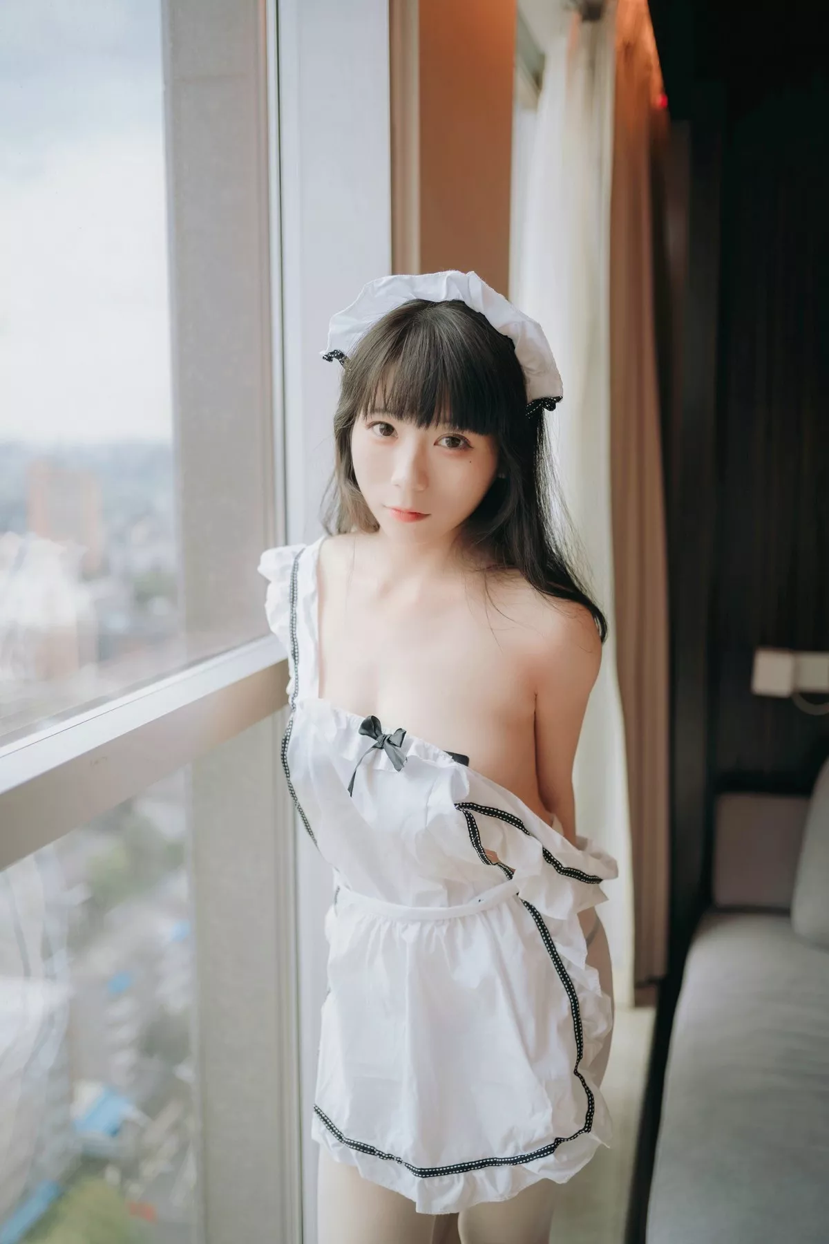 网络美女Usejan小厨娘主题私房浴室性感真空服饰半露豪乳遮点湿身诱惑写真46P