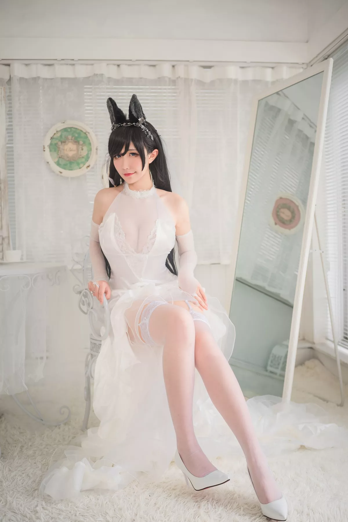 动漫博主九曲Jean爱宕婚纱主题性感白色薄透婚纱配白色蕾丝吊袜迷人诱惑写真41P