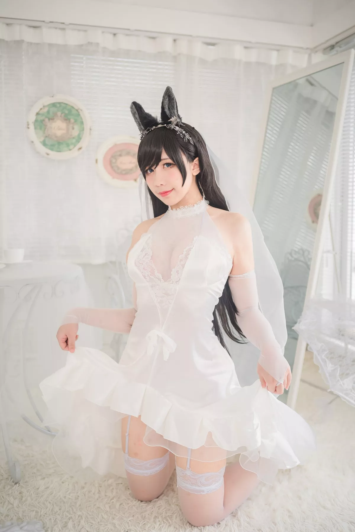 动漫博主九曲Jean爱宕婚纱主题性感白色薄透婚纱配白色蕾丝吊袜迷人诱惑写真41P