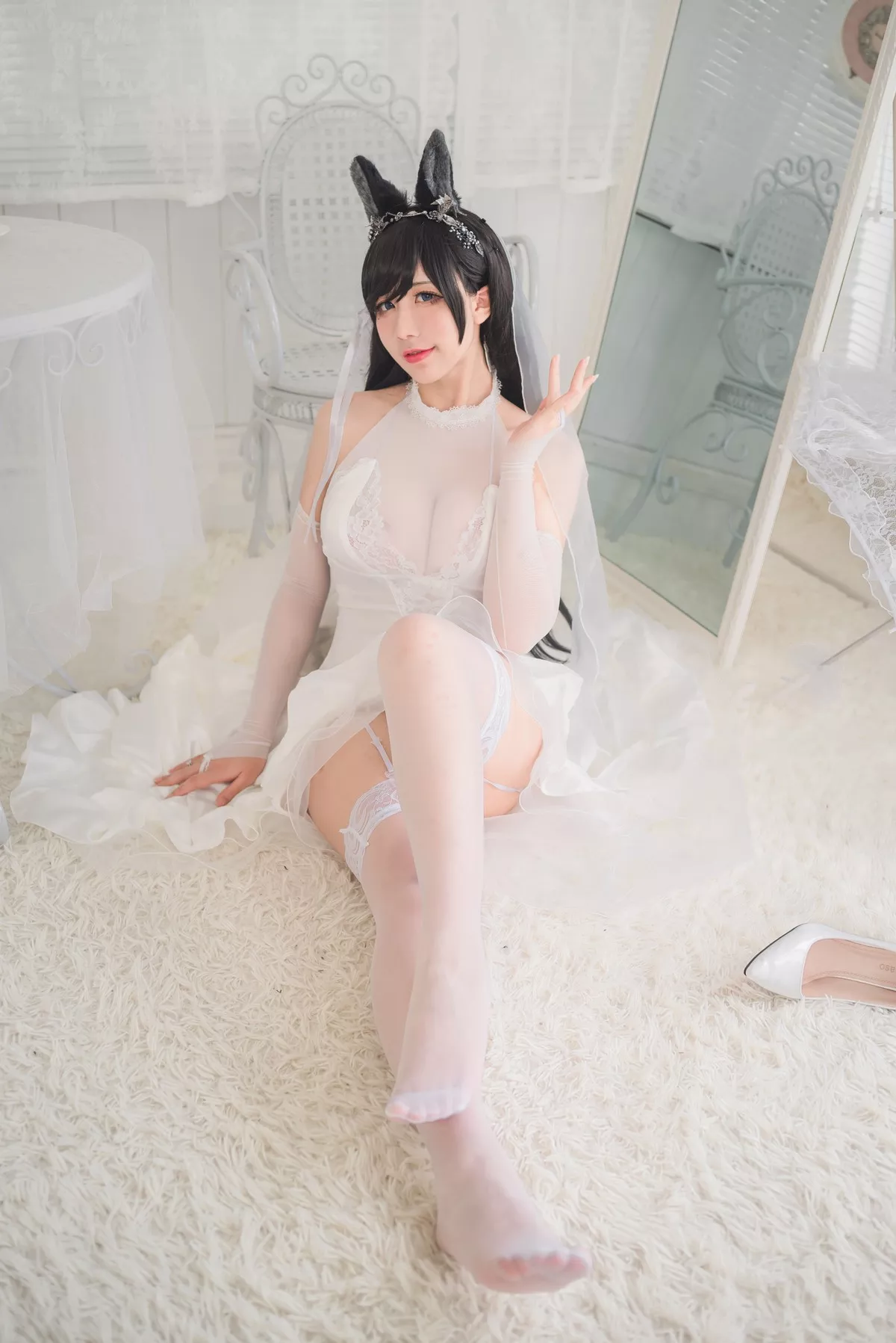 动漫博主九曲Jean爱宕婚纱主题性感白色薄透婚纱配白色蕾丝吊袜迷人诱惑写真41P