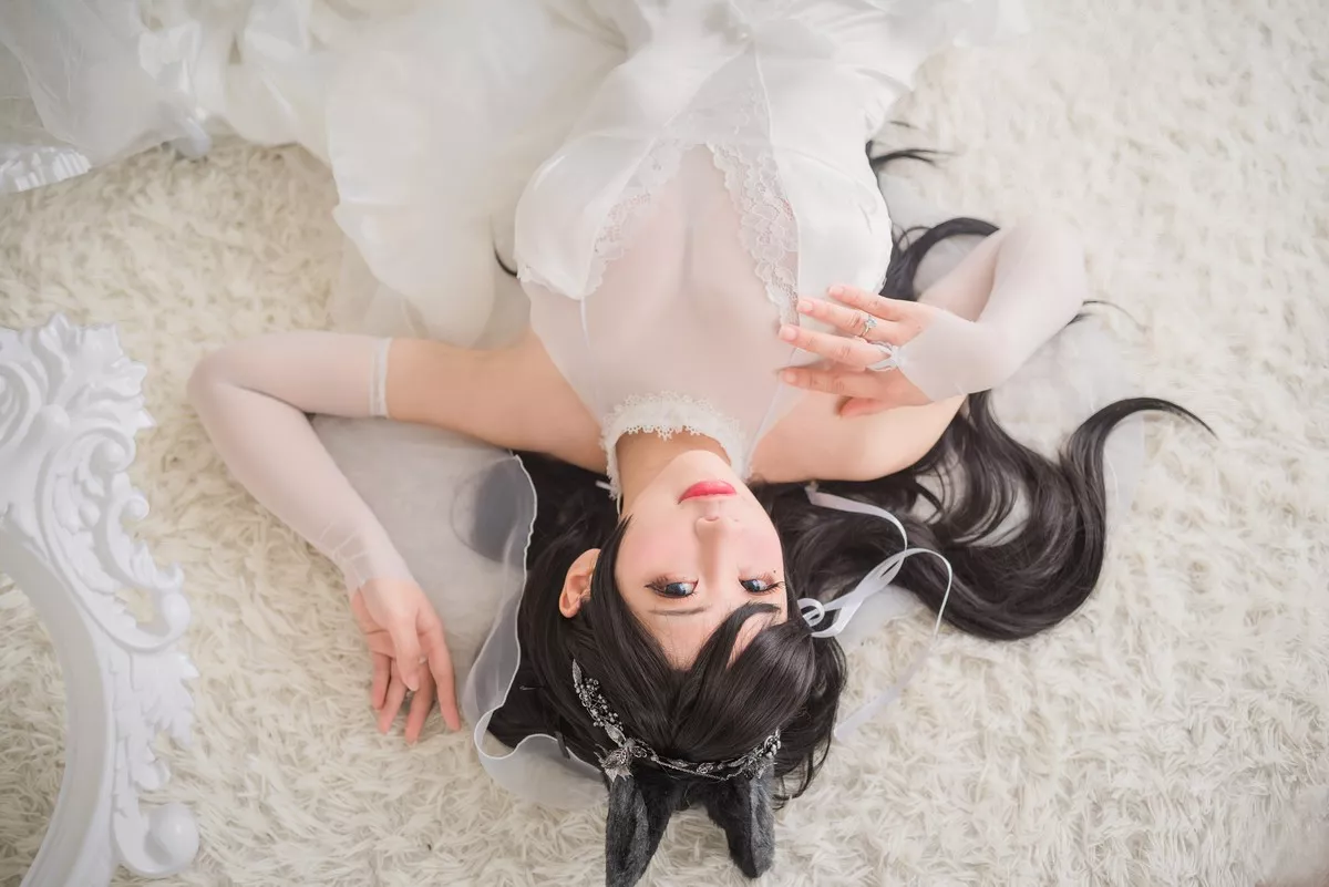 动漫博主九曲Jean爱宕婚纱主题性感白色薄透婚纱配白色蕾丝吊袜迷人诱惑写真41P