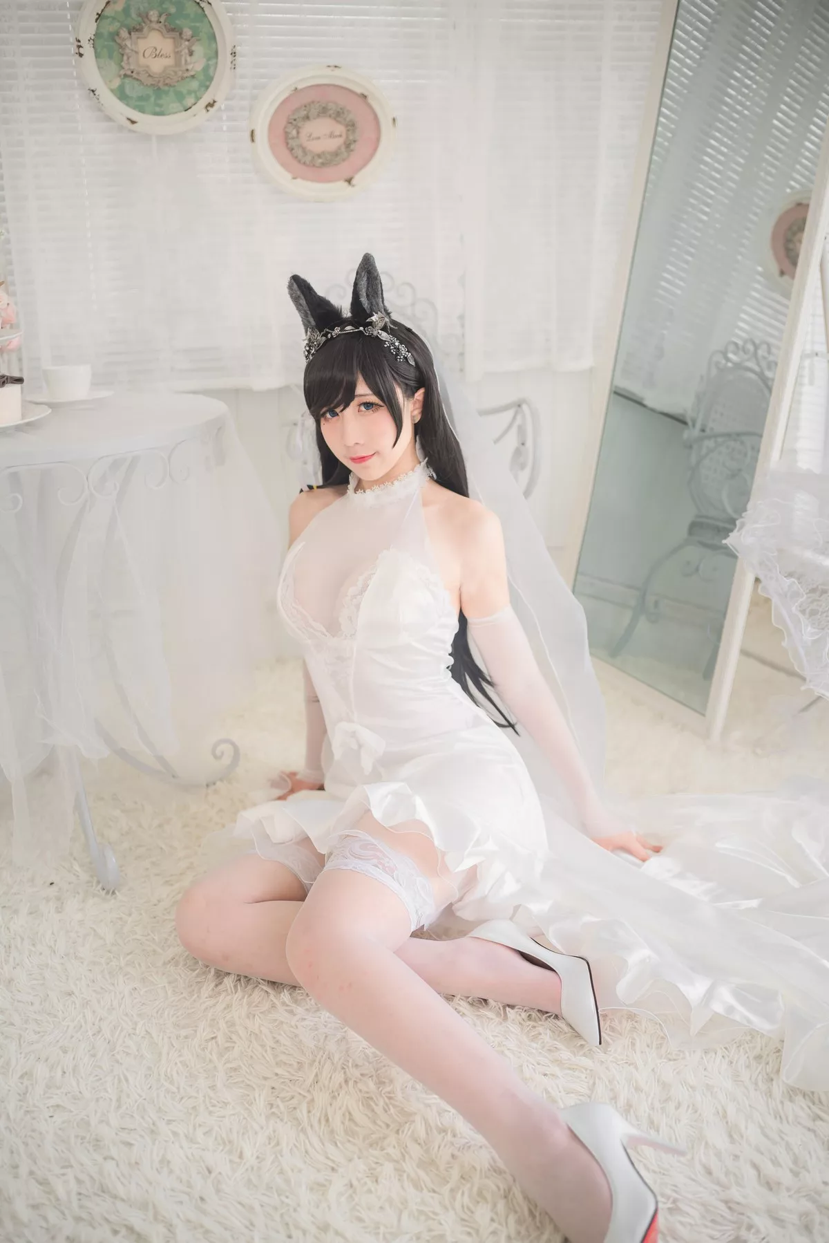 动漫博主九曲Jean爱宕婚纱主题性感白色薄透婚纱配白色蕾丝吊袜迷人诱惑写真41P
