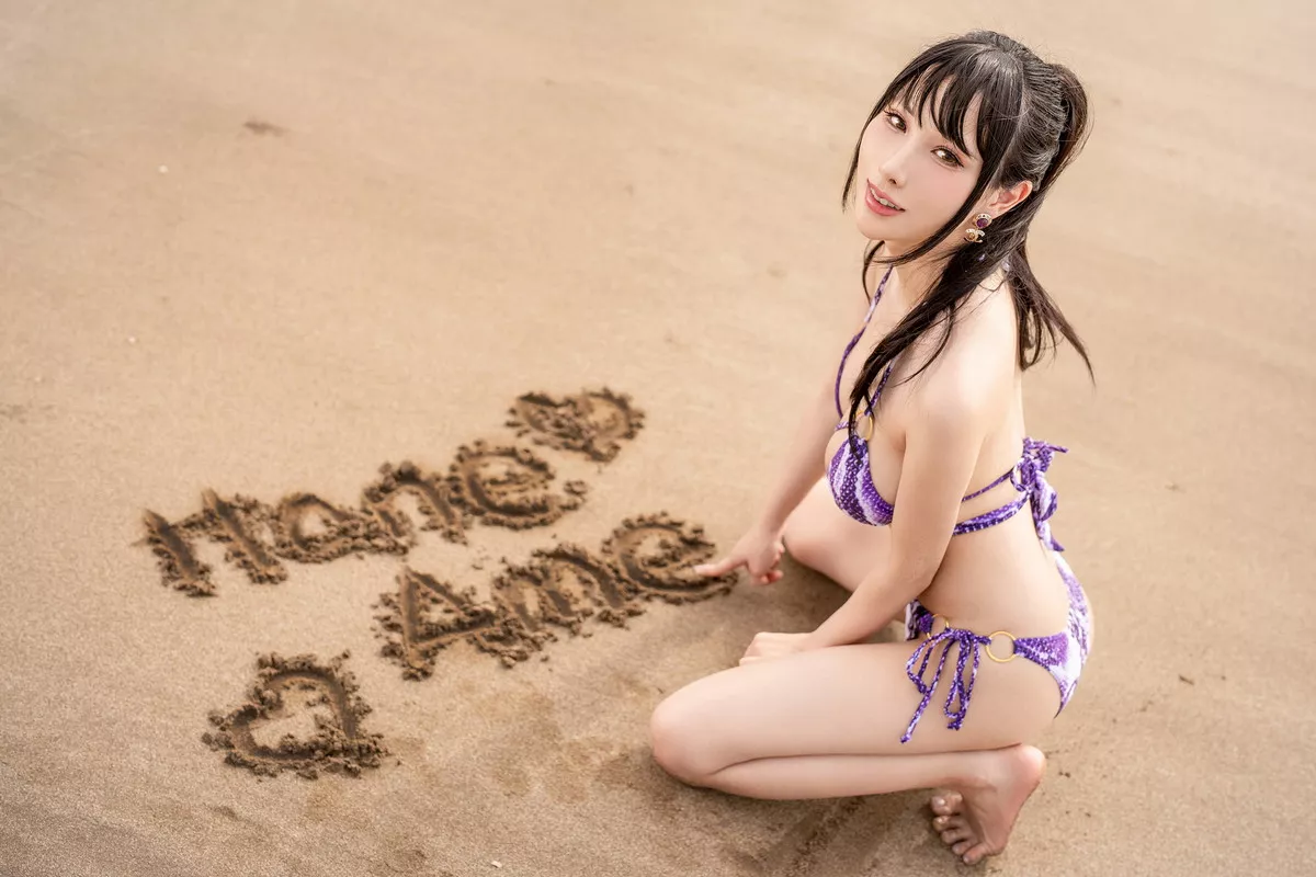 Coser美女雨波_HaneAme夏日主题海边沙滩性感比基尼秀完美身材撩人诱惑写真47P
