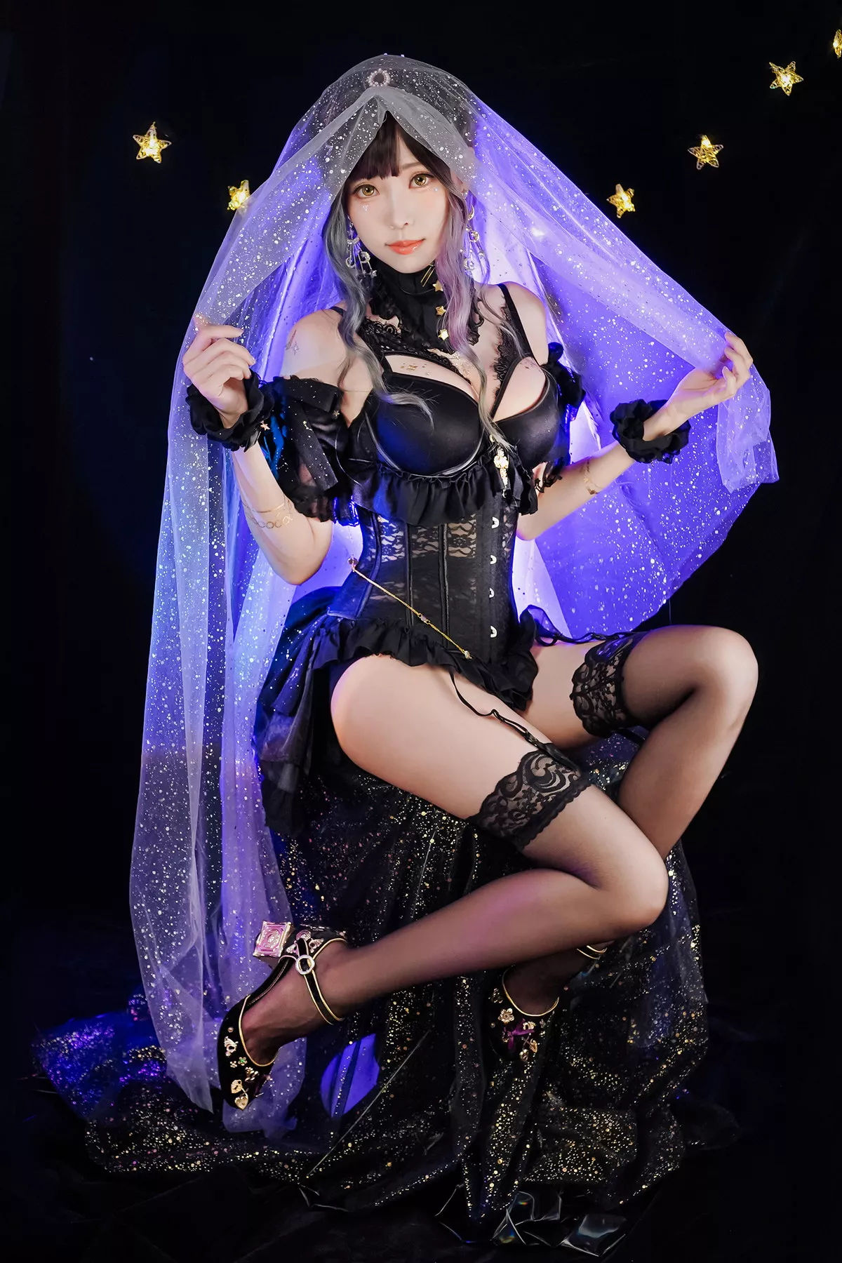 Coser妹子Ely_eee-Astrology Witch主题性感黑色塑身内衣配黑丝吊袜诱惑写真33P