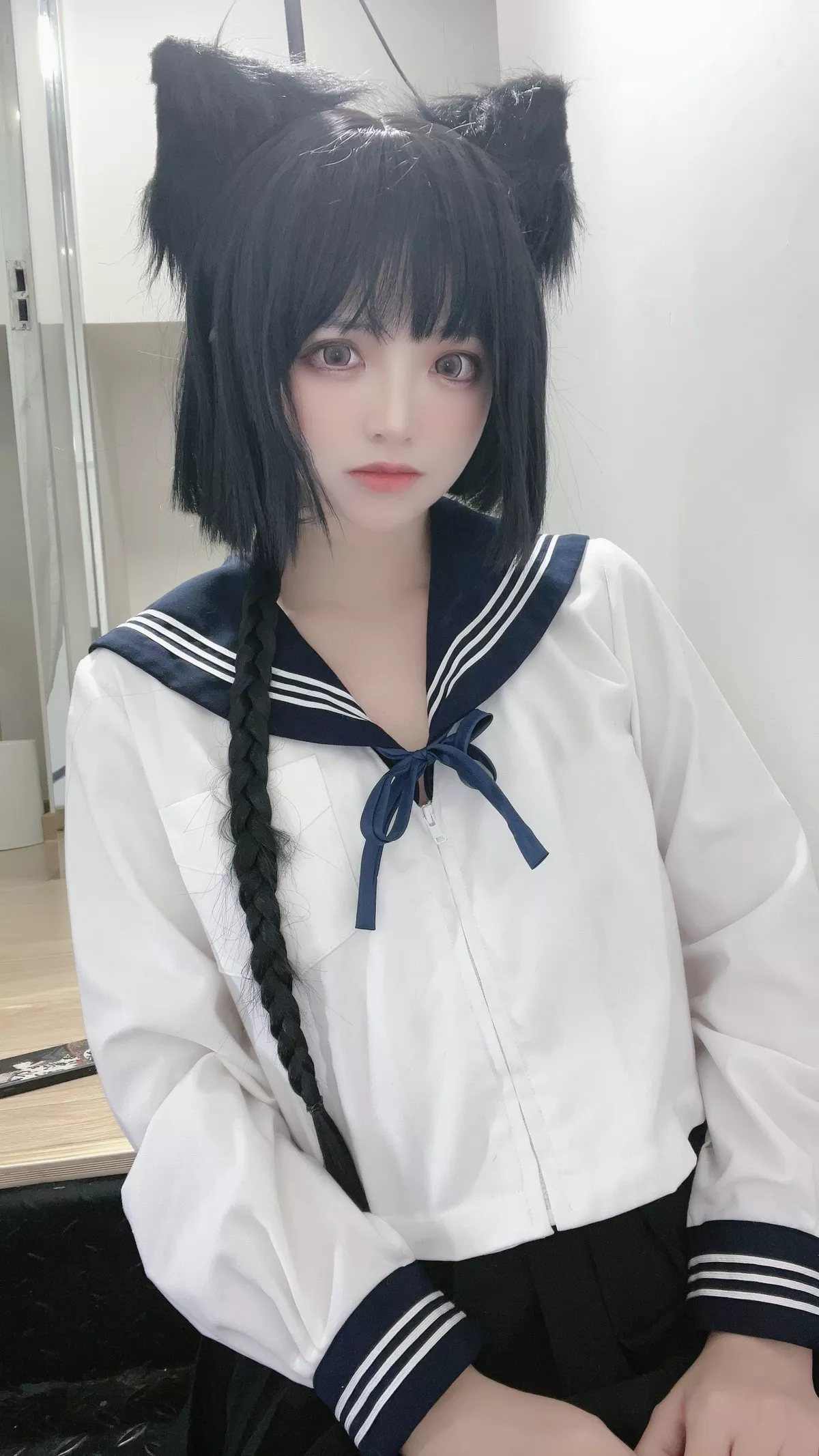 网络美女疯猫ss制服少女主题私房性感学生制服配超薄黑丝秀翘臀美腿诱惑写真80P