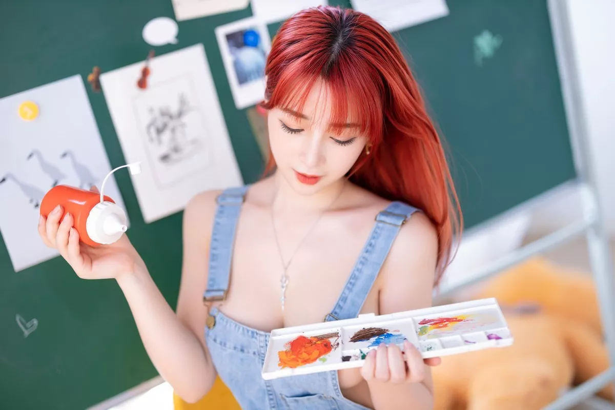 网络美女叉子宝宝背带裤主题私房性感真空牛仔背带裤侧露豪乳惹火诱惑写真36P