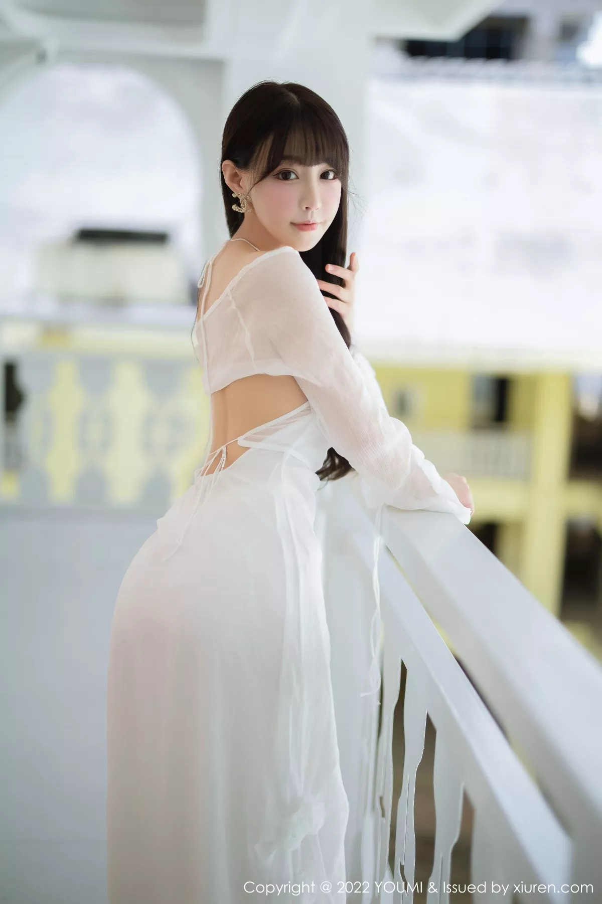 [YouMi尤蜜荟]Vol.856_女神朱可儿Flora西双版纳旅拍白色连衣长裙配白丝吊袜诱惑写真88P