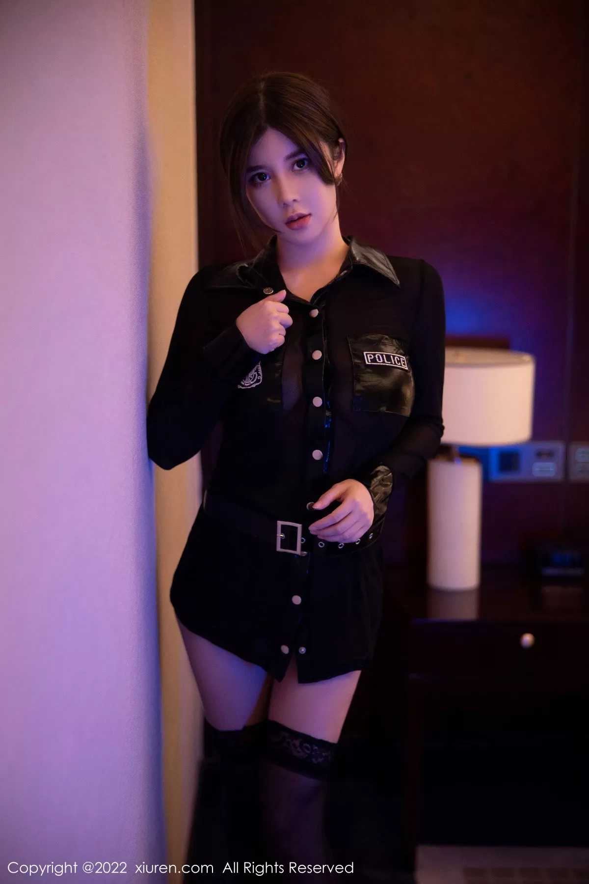 XiuRen第5750期_模特周jojobaby性感黑色情趣警官制服露丁字裤秀翘臀诱惑写真78P