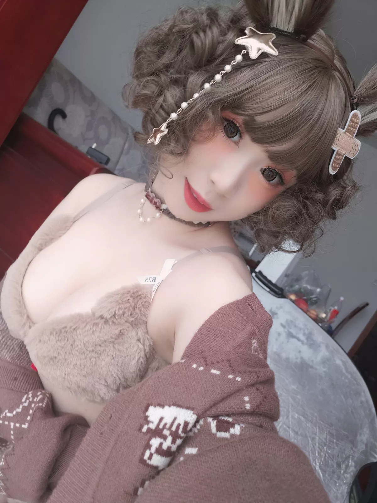 网络美女胡桃猫Kurumineko熊熊主题私房半脱露傲人豪乳遮点惹火诱惑写真221P