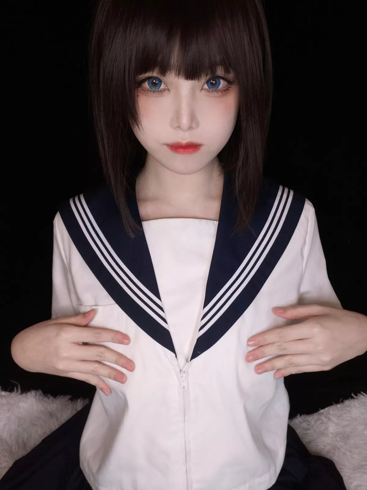 萌系小姐姐蜜汁猫裘坏学妹自拍主题私房半脱露性感内衣配破烂黑丝诱惑写真38P