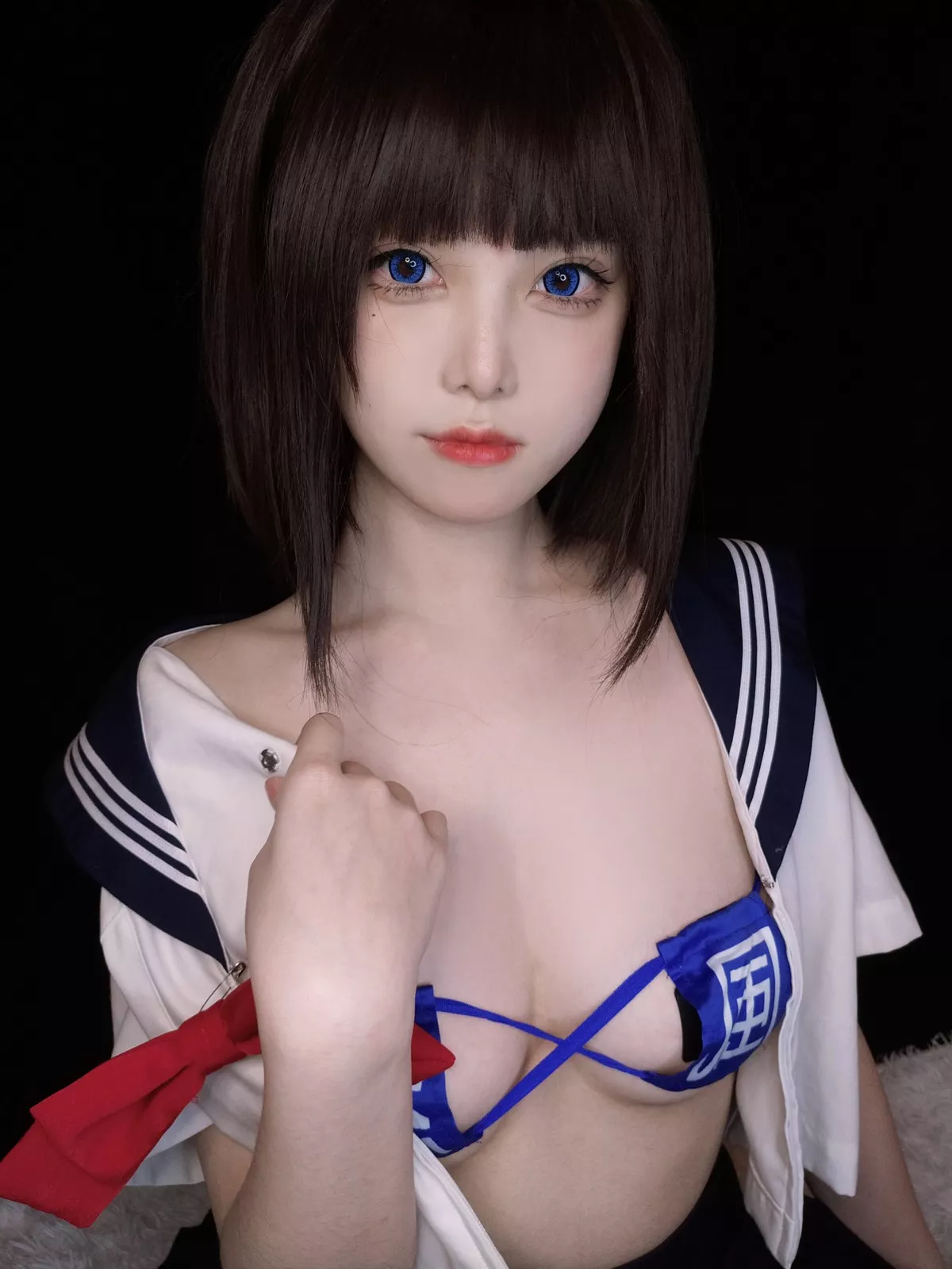 萌系小姐姐蜜汁猫裘坏学妹自拍主题私房半脱露性感内衣配破烂黑丝诱惑写真38P
