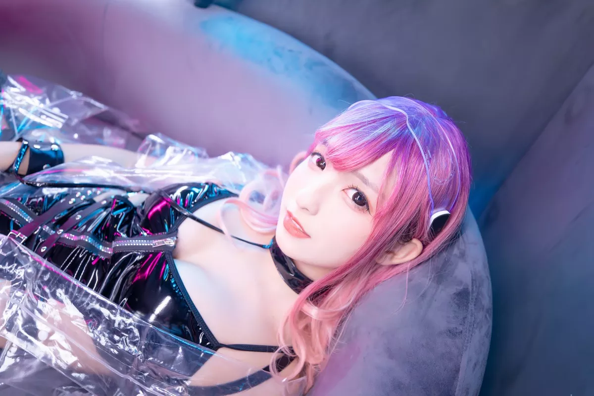 萝莉美女神楽板真冬Girlspunk2020主题性感黑色皮质服饰配蕾丝袜迷人诱惑写真150P