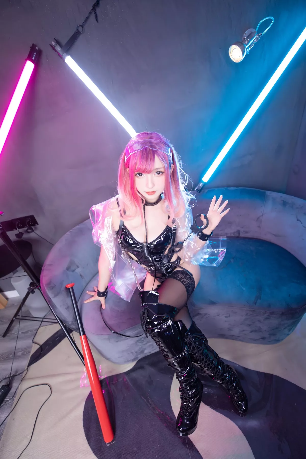 萝莉美女神楽板真冬Girlspunk2020主题性感黑色皮质服饰配蕾丝袜迷人诱惑写真150P