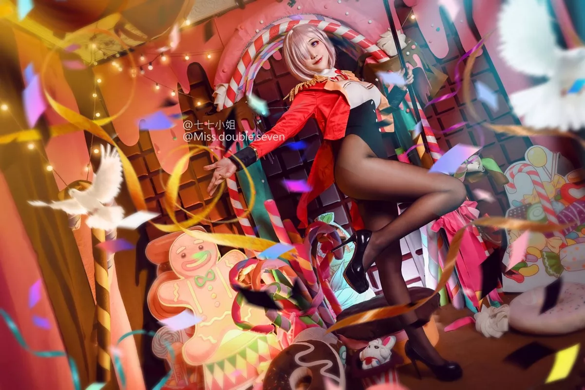 网络美女七七小姐_Miss Seven马修主题私房性感服饰系列秀完美身材诱惑写真40P