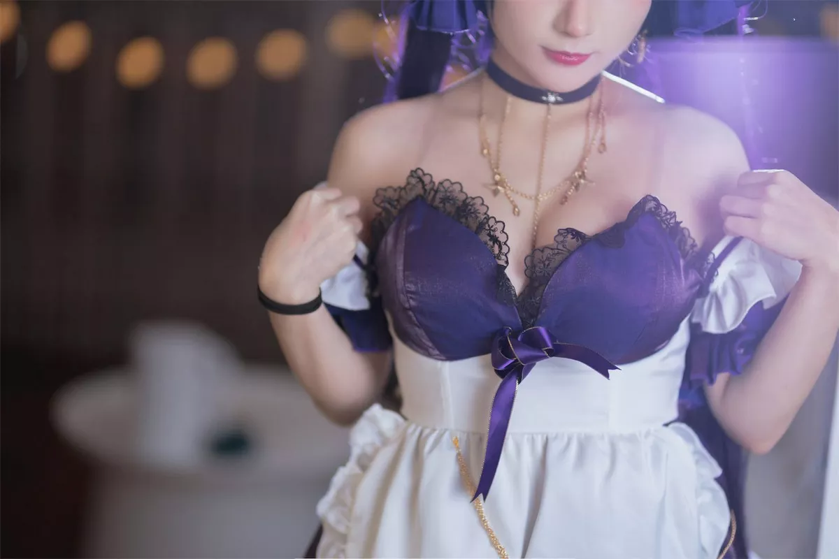 网络美女是三不是世w原神莫娜女仆主题性感低胸女仆装配黑丝网袜诱惑写真55P