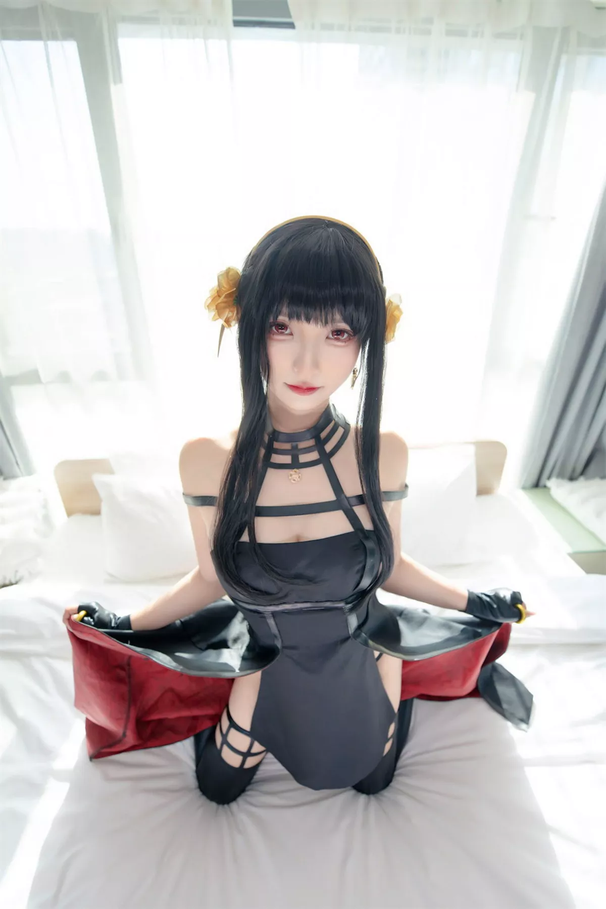 萝莉美女神楽板真冬约尔太太主题性感黑色吊裙配皮质腿袜秀翘臀美腿诱惑写真75P