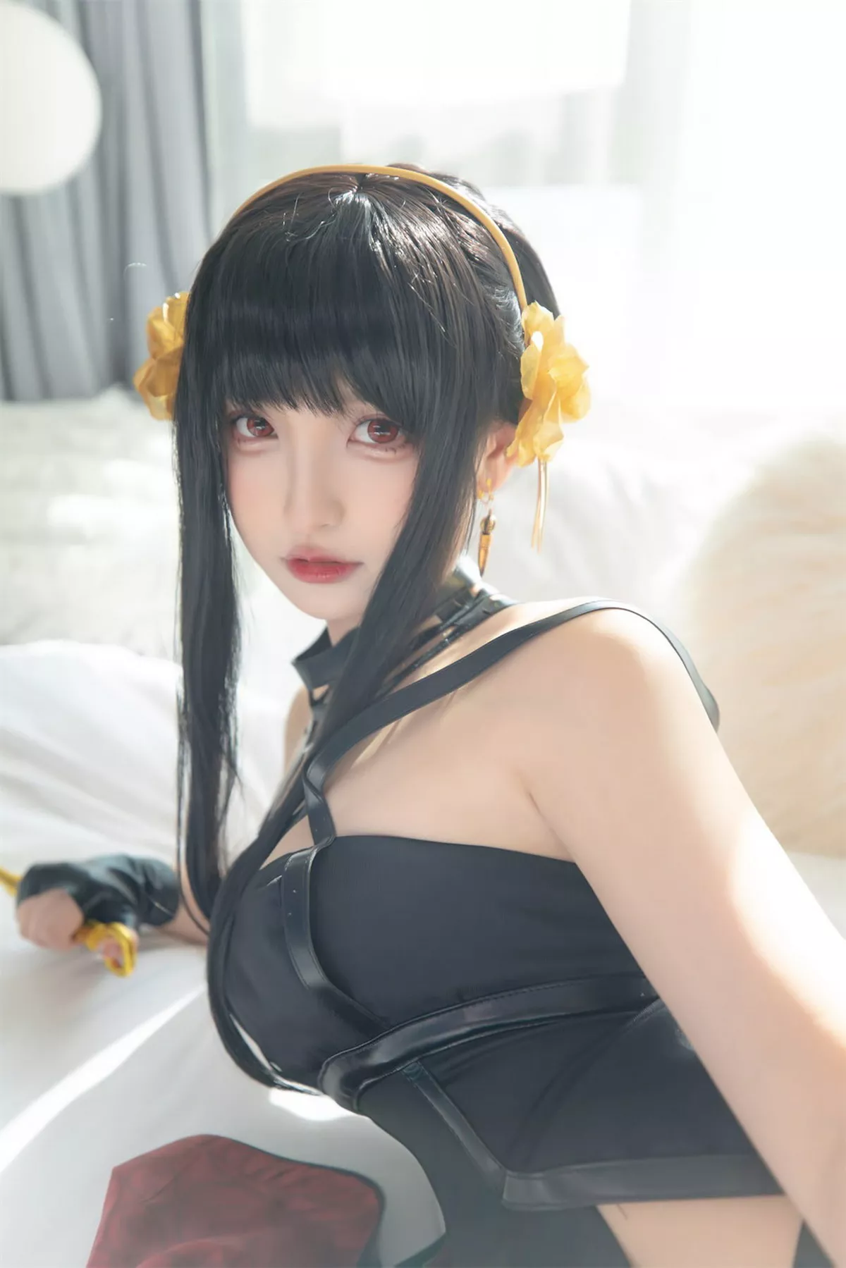 萝莉美女神楽板真冬约尔太太主题性感黑色吊裙配皮质腿袜秀翘臀美腿诱惑写真75P