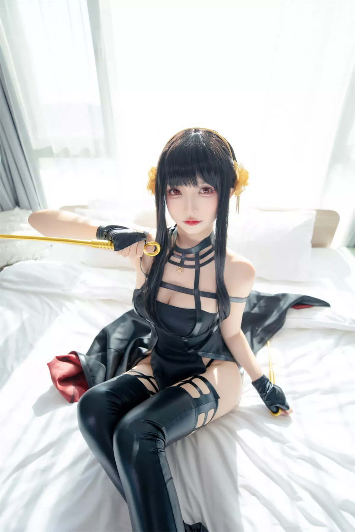 萝莉美女神楽板真冬约尔太太主题性感黑色吊裙配皮质腿袜秀翘臀美腿诱惑写真75P