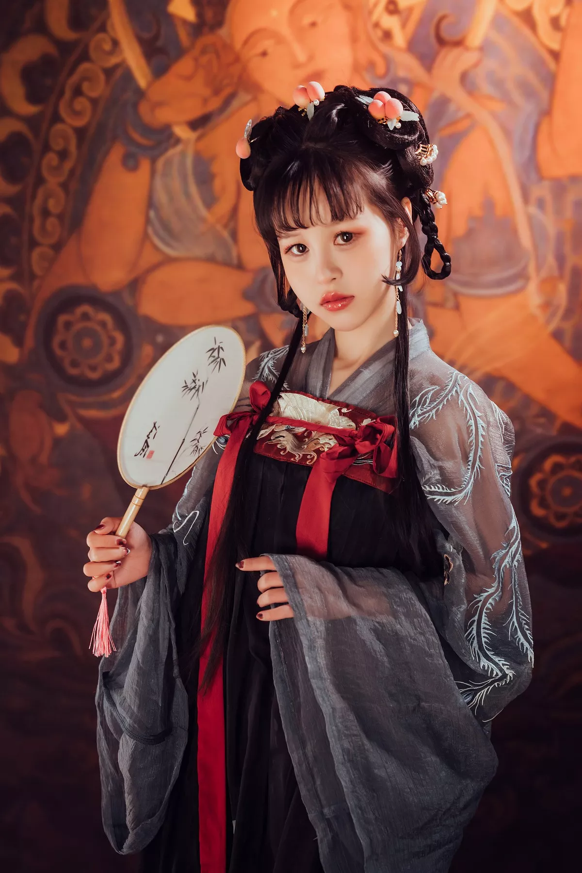 网络美少女晕崽Zz小琵琶精主题私房日系古典风脱性感服饰露火辣身材诱惑写真100P