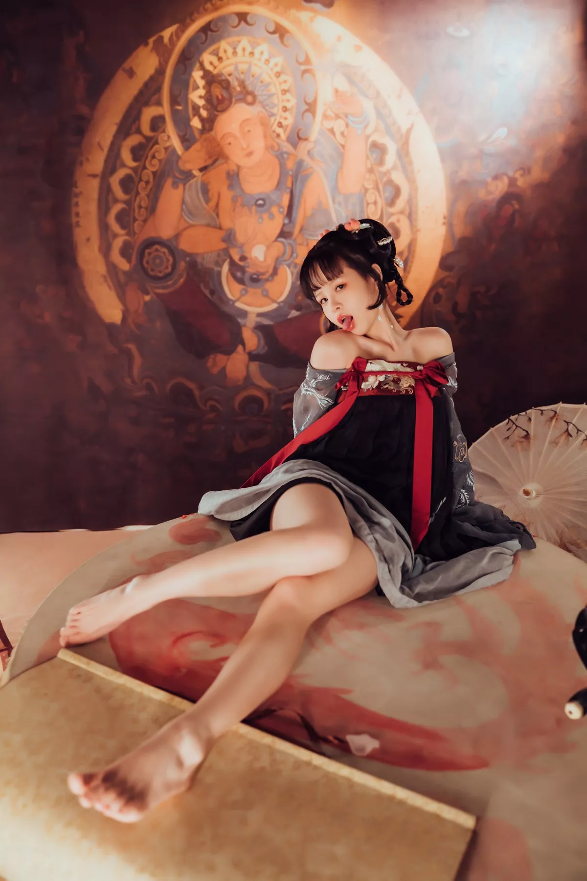 网络美少女晕崽Zz小琵琶精主题私房日系古典风脱性感服饰露火辣身材诱惑写真100P