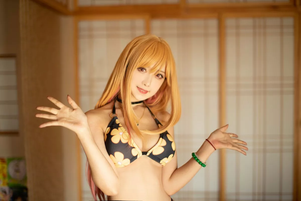 网络美女Shika小鹿鹿喜多川海梦泳装主题私房性感比基尼秀完美身材诱惑写真42P