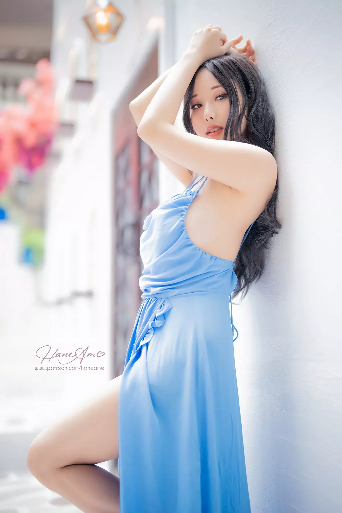 Coser美女雨波_HaneAme爱琴海主题户外性感深蓝吊带长裙秀完美身材迷人写真39P