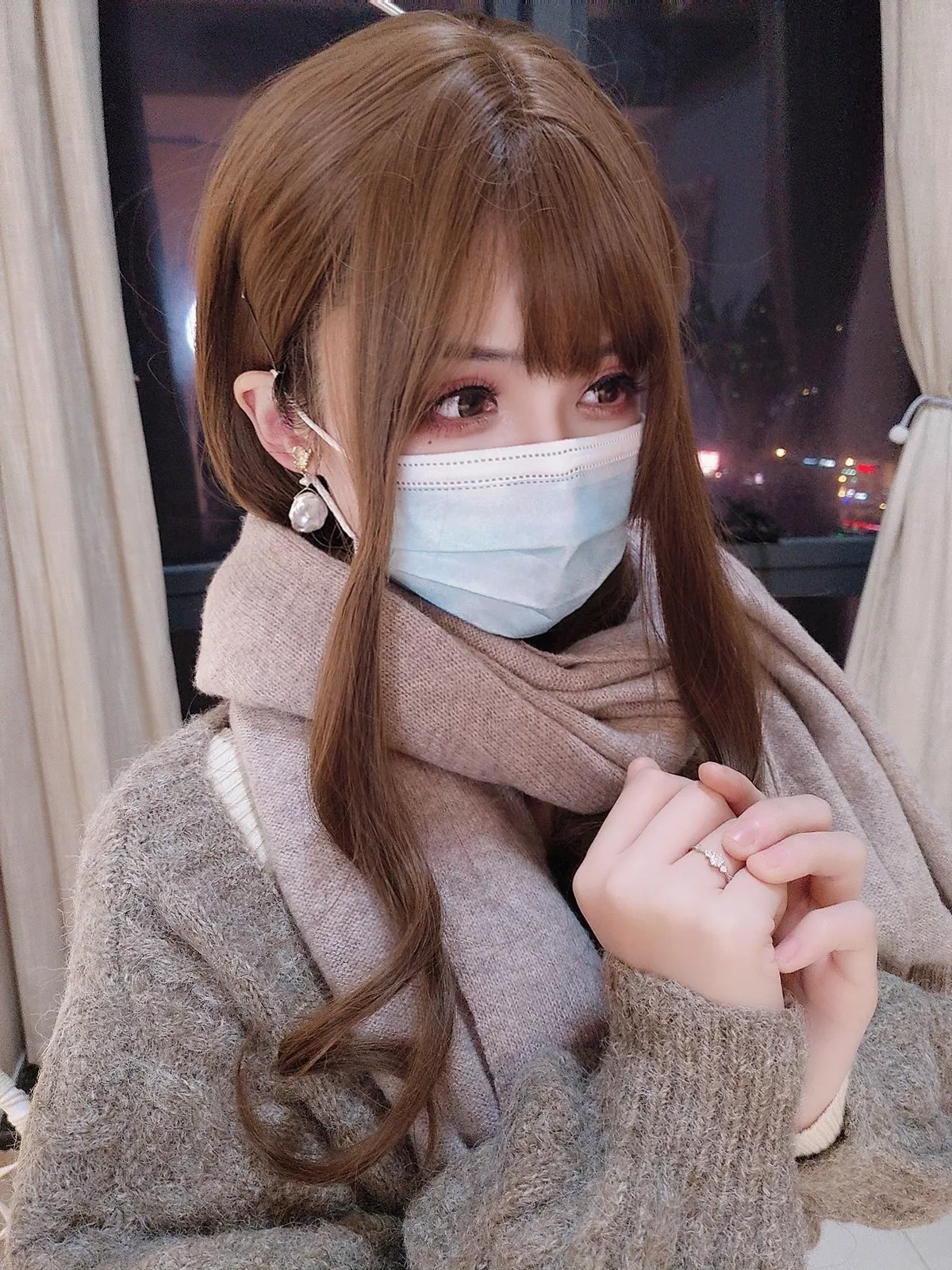 网络美女rioko凉凉子睡着了主题私房床上性感灰色蕾丝内衣秀惹火身材诱惑写真45P