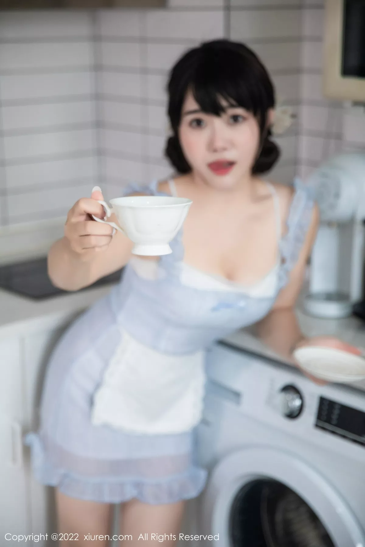 XiuRen第5834期_模特严利娅Yuliya私房性感浅蓝色女仆服饰秀翘臀美腿诱惑写真53P