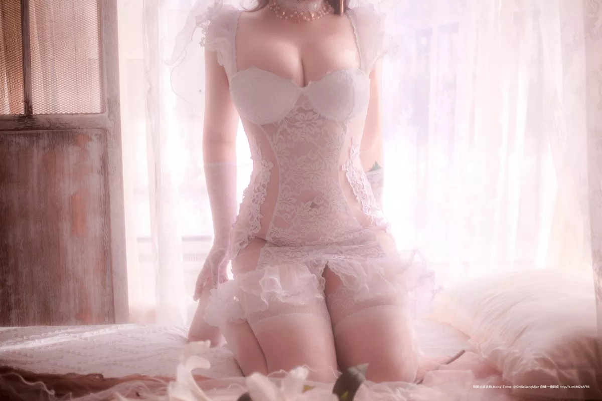 网络美女皮皮奶朦胧婚纱主题私房性感白色薄透婚纱露白色内衣完美诱惑写真66P