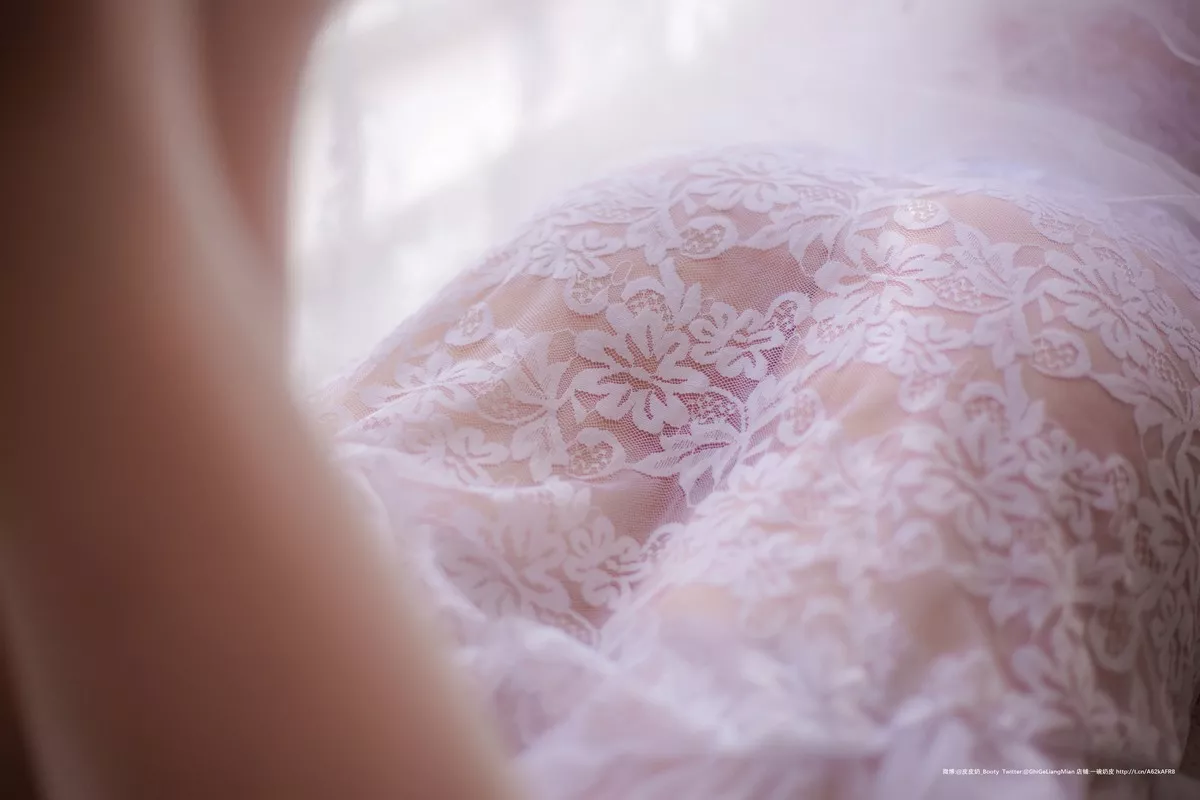 网络美女皮皮奶朦胧婚纱主题私房性感白色薄透婚纱露白色内衣完美诱惑写真66P