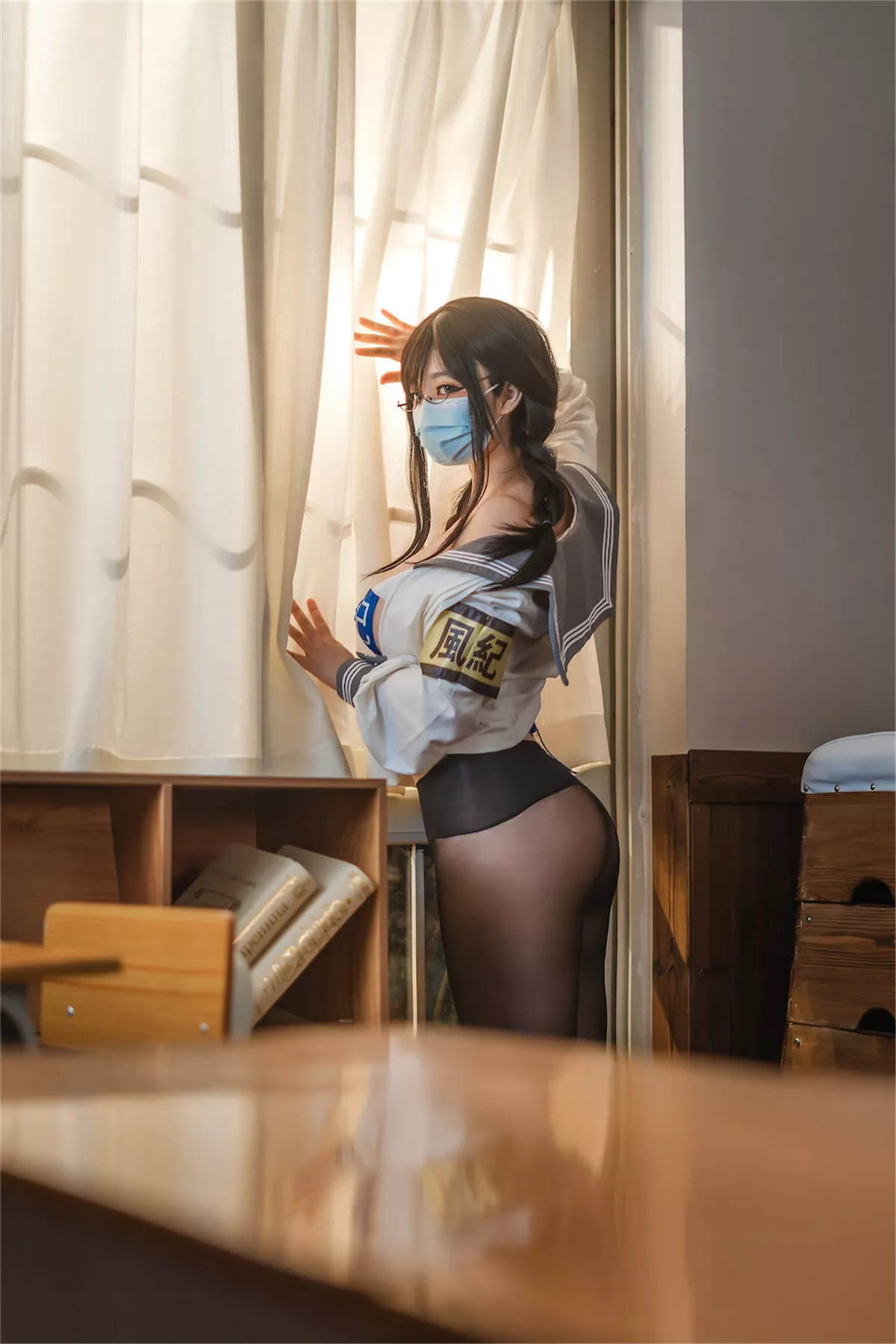 网络美女啊日日_Ganlory放课后风纪主题私房半脱学生制服露性感内衣诱惑写真51P