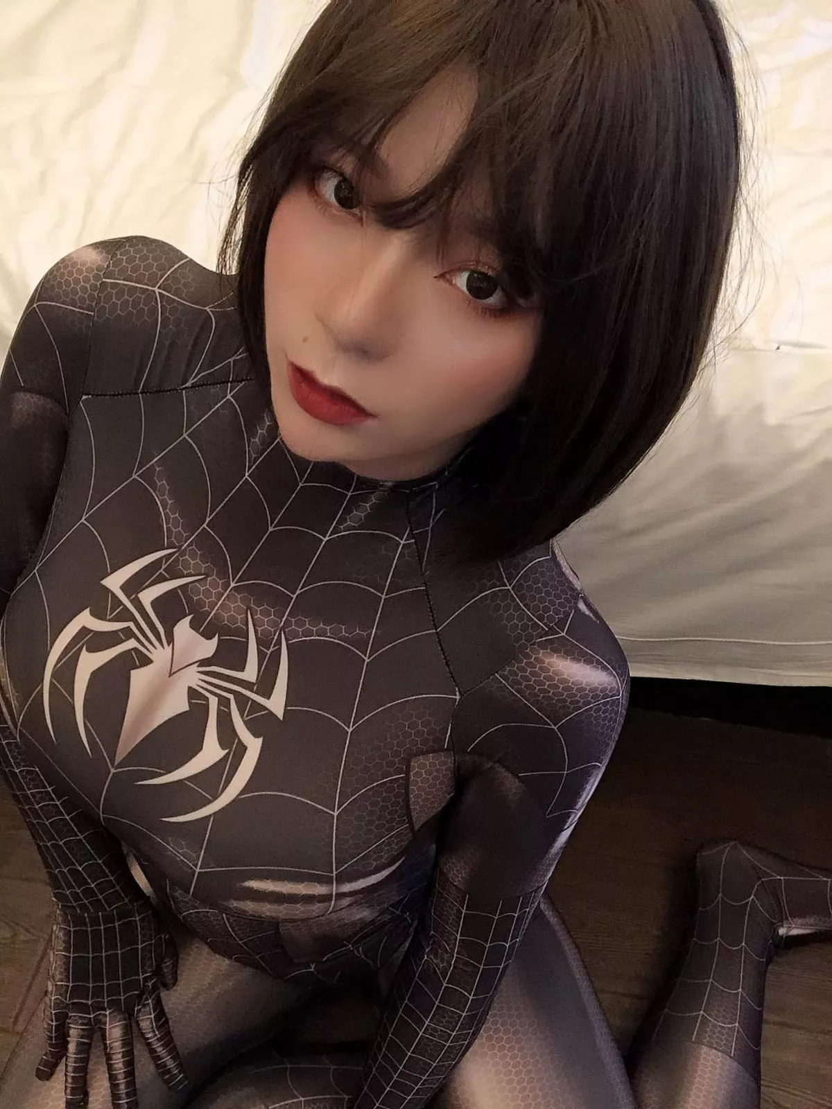 网络美女奶兔biubiu蜘蛛侠妹妹主题性感黑色蜘蛛侠服饰紧身秀完美身材诱惑写真87P