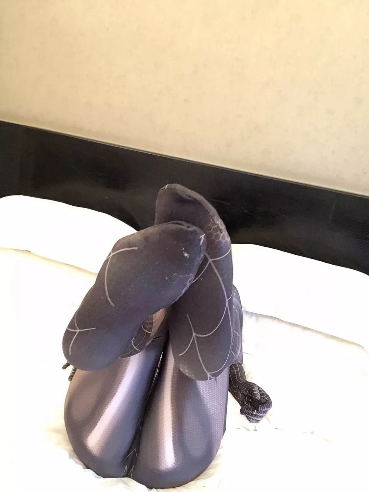 网络美女奶兔biubiu蜘蛛侠妹妹主题性感黑色蜘蛛侠服饰紧身秀完美身材诱惑写真87P