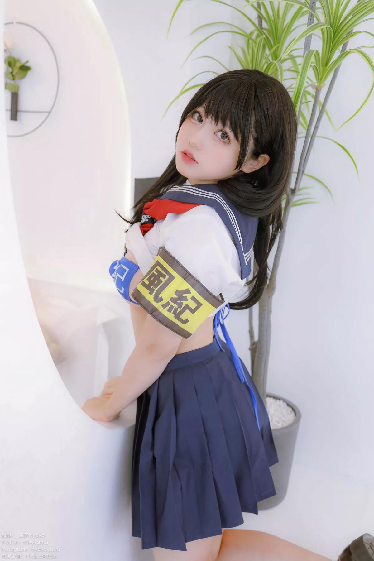 网络美女Nyako喵子风纪委员主题私房半脱性感学生装露风纪内衣撩人诱惑写真85P