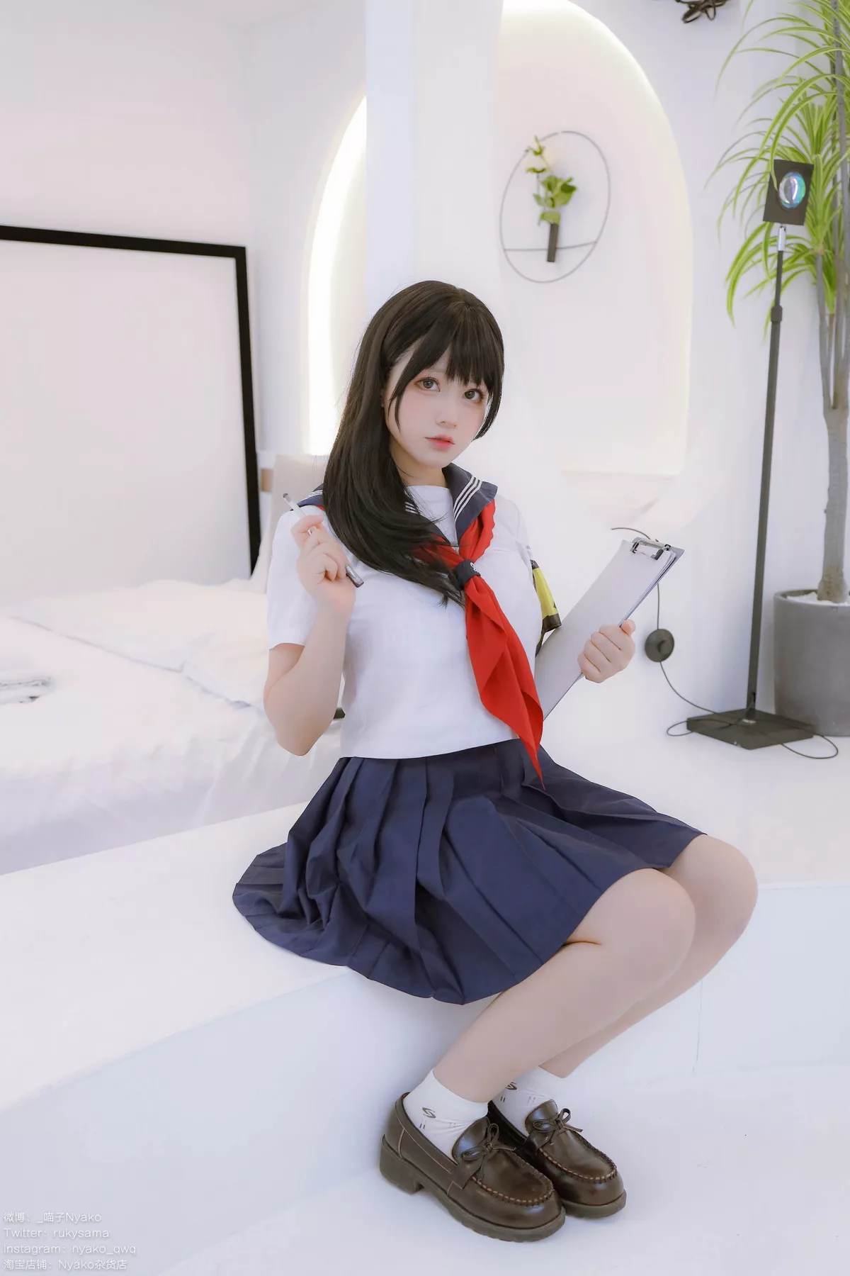 网络美女Nyako喵子风纪委员主题私房半脱性感学生装露风纪内衣撩人诱惑写真85P