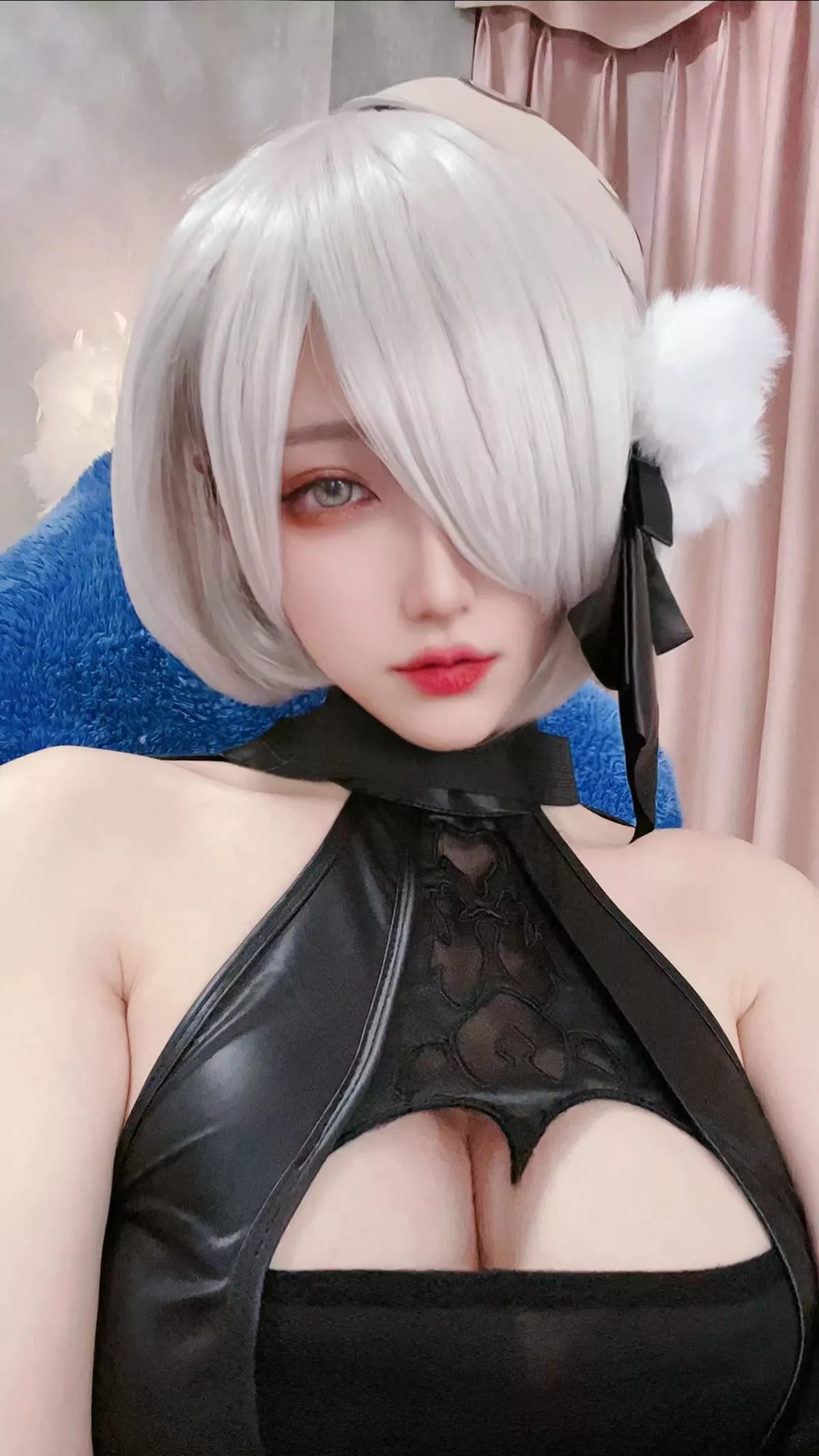 人气Coser啾小妍日常系列精选主题多套性感服饰秀完美身材靓丽迷人写真233P