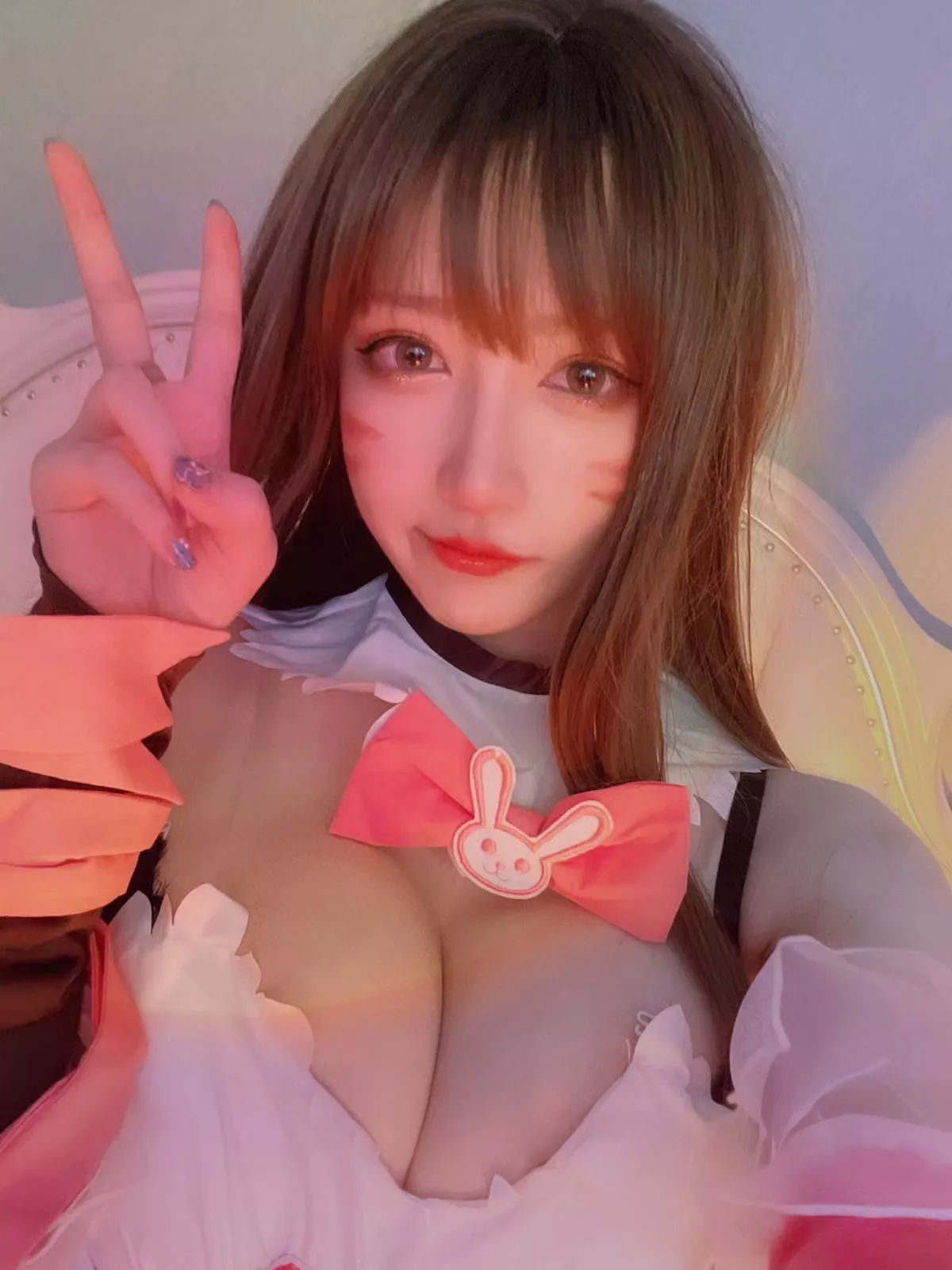 人气Coser啾小妍日常系列精选主题多套性感服饰秀完美身材靓丽迷人写真233P