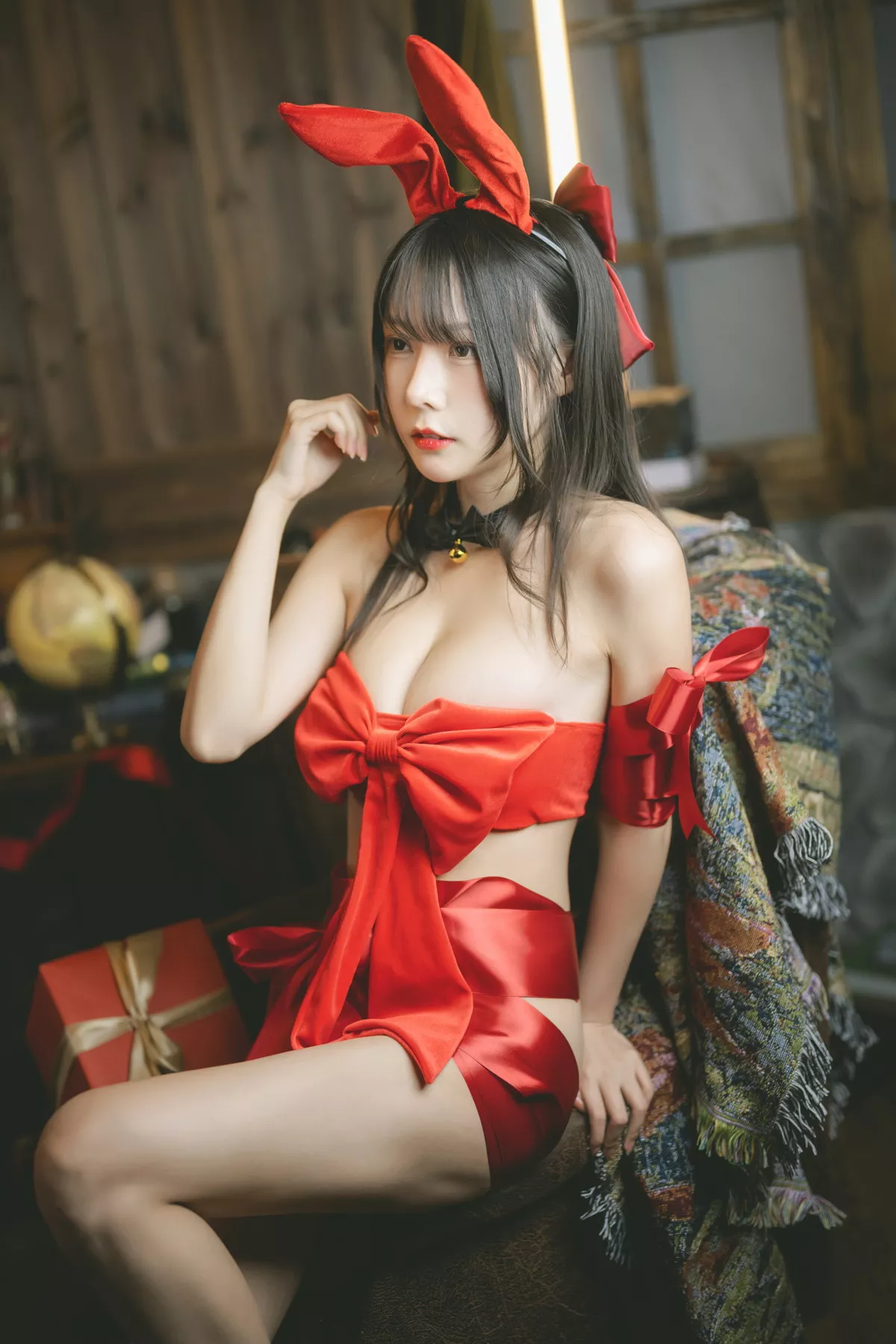 网络美女香草喵露露红色丝带礼物主题性感红色丝带裹身秀完美身材迷人诱惑写真54P