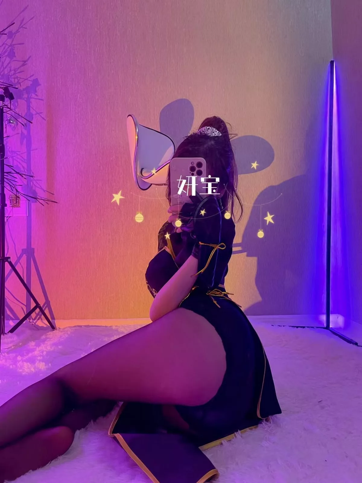 人气Coser啾小妍日常系列精选主题多套性感服饰秀完美身材靓丽迷人写真233P