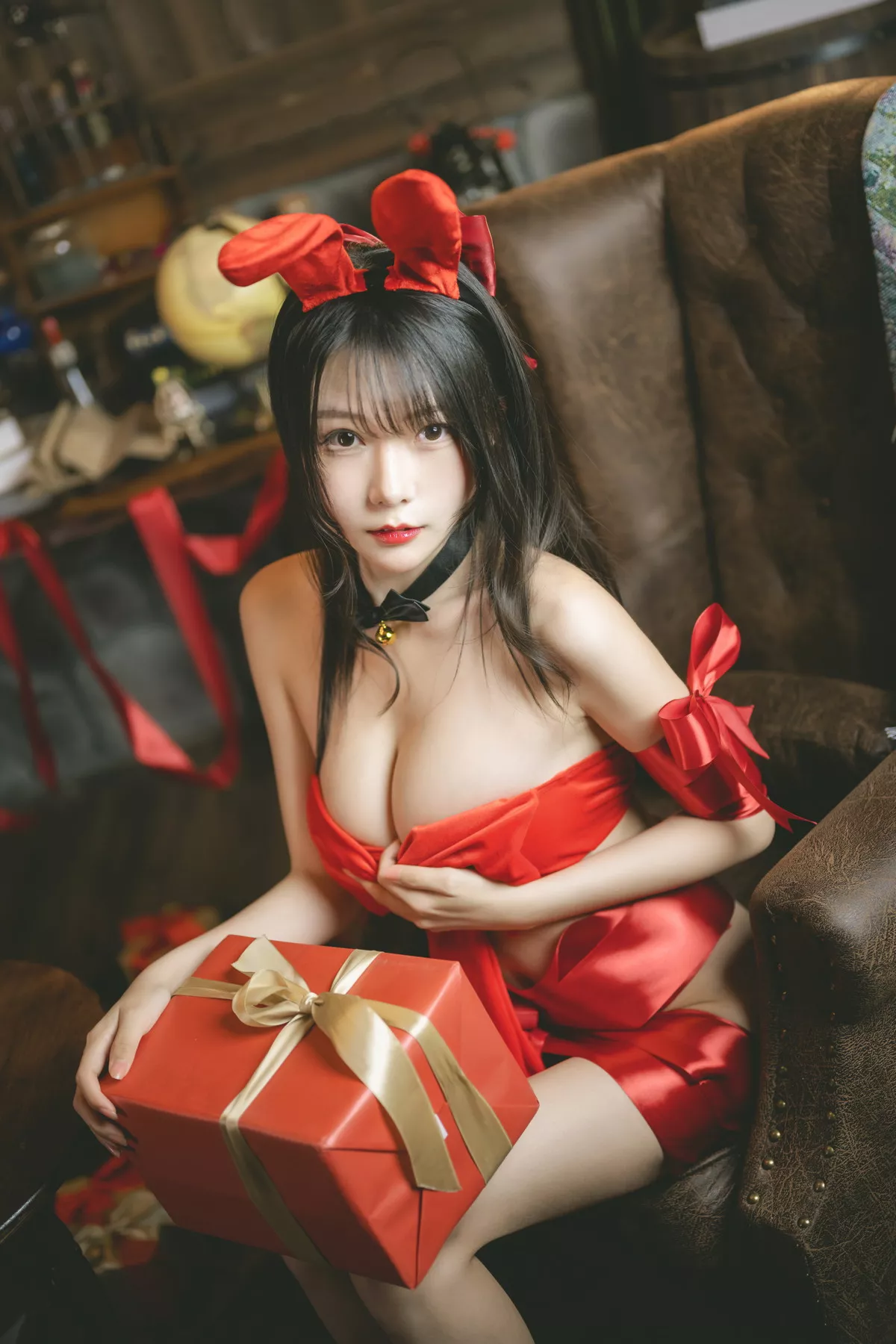 网络美女香草喵露露红色丝带礼物主题性感红色丝带裹身秀完美身材迷人诱惑写真54P