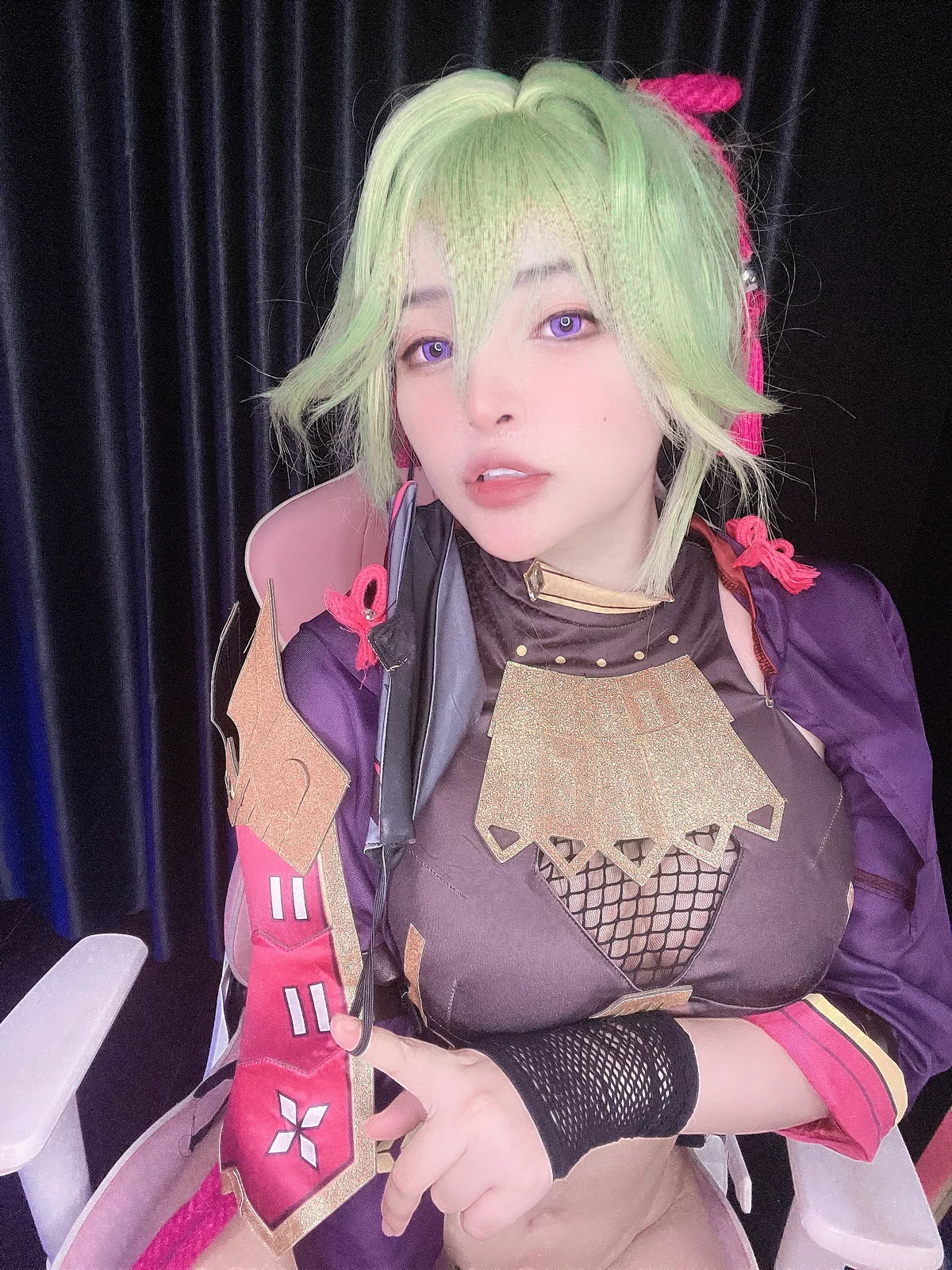 越南萌妹纸MiMiChan-Kuki Shinobu主题性感薄纱服饰半脱秀完美身材诱惑写真39P