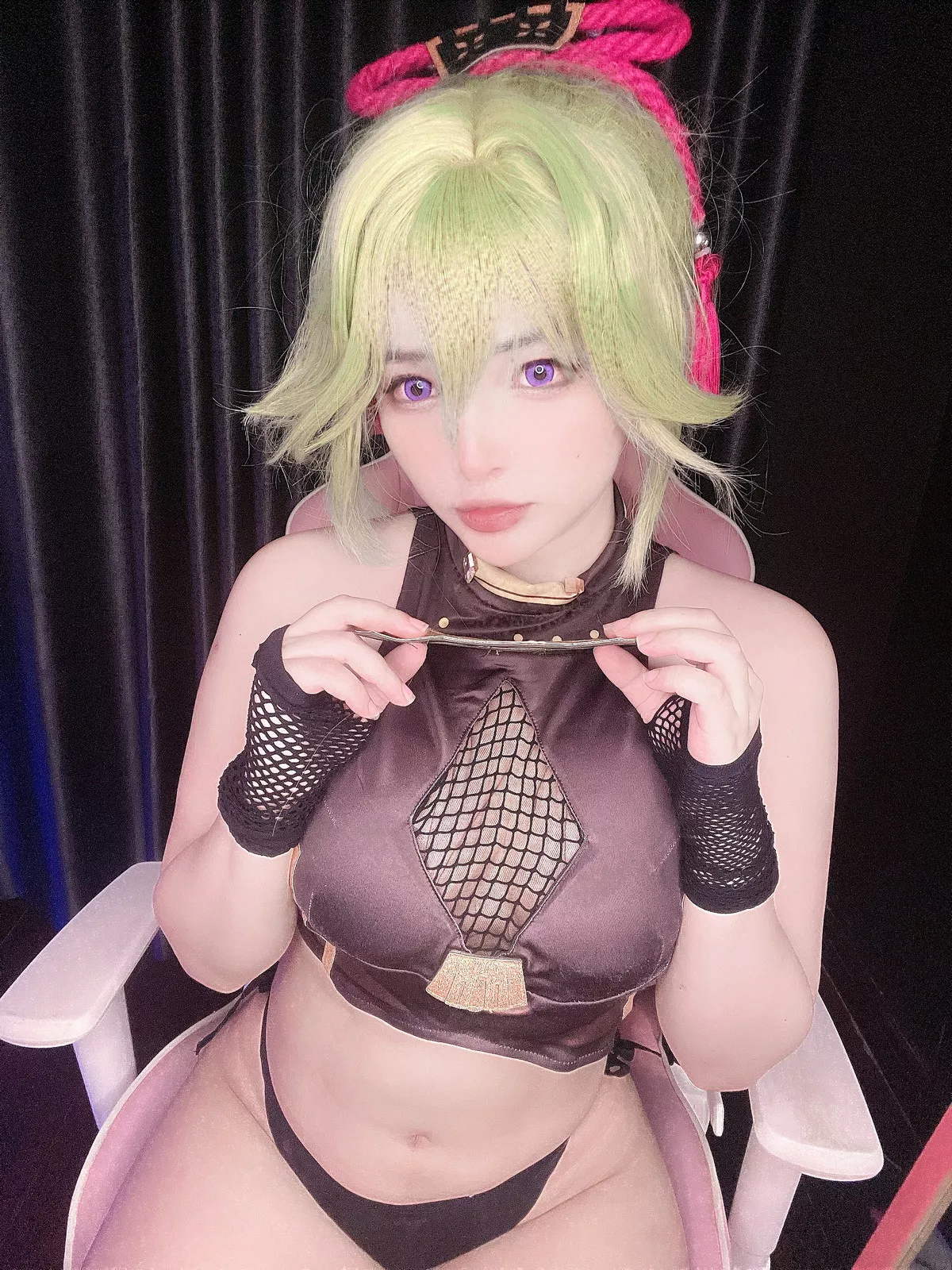 越南萌妹纸MiMiChan-Kuki Shinobu主题性感薄纱服饰半脱秀完美身材诱惑写真39P