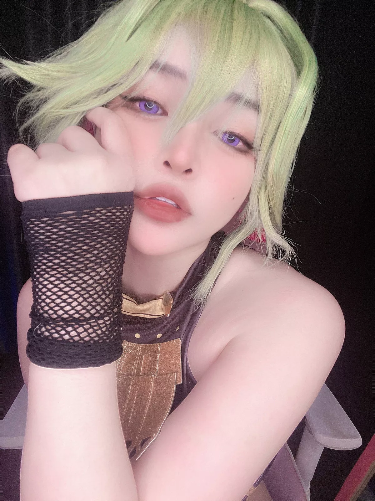 越南萌妹纸MiMiChan-Kuki Shinobu主题性感薄纱服饰半脱秀完美身材诱惑写真39P