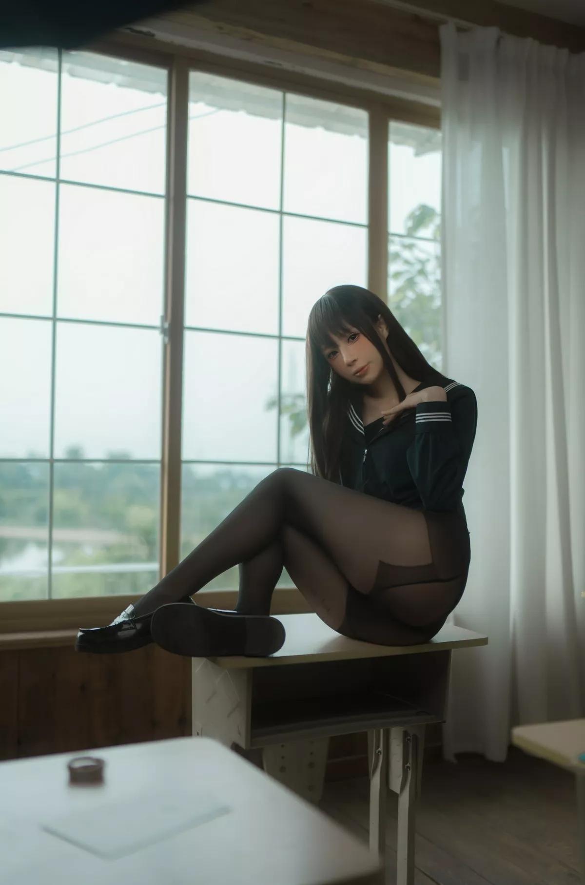 网络美女西园寺南歌与班长的游戏主题教室里性感制服露黑色蕾丝内衣诱惑写真137P