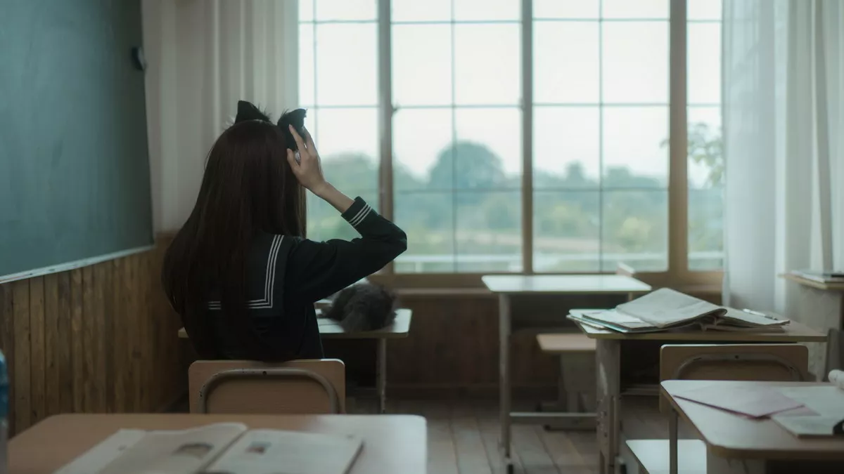 网络美女西园寺南歌与班长的游戏主题教室里性感制服露黑色蕾丝内衣诱惑写真137P