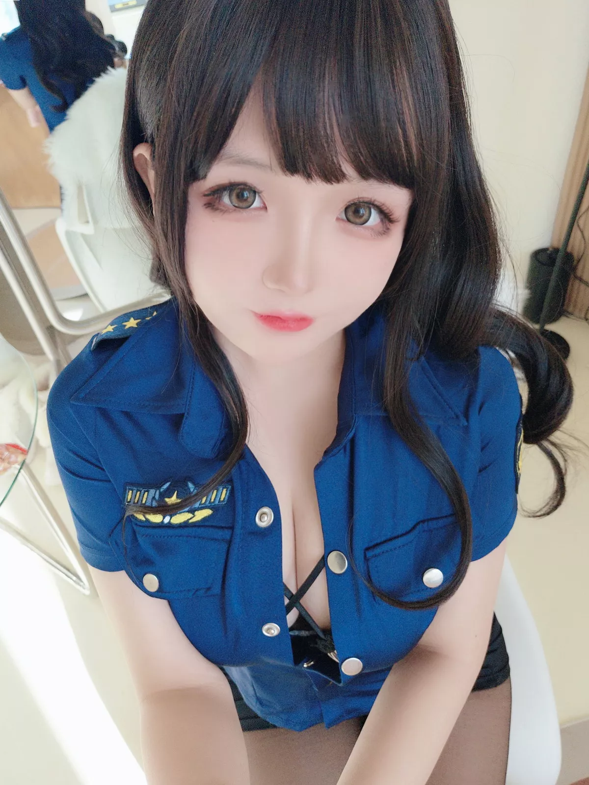 Cosplay美女日奈娇豹纹女警主题蓝上衣配黑短裙半脱露豹纹内衣丰满诱惑写真109P