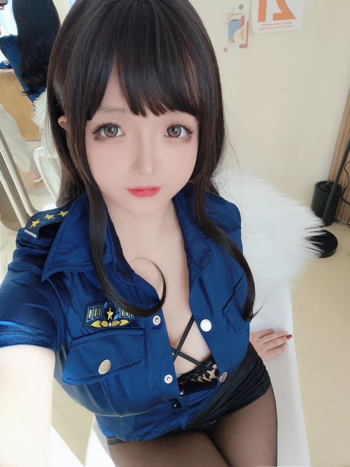 Cosplay美女日奈娇豹纹女警主题蓝上衣配黑短裙半脱露豹纹内衣丰满诱惑写真109P