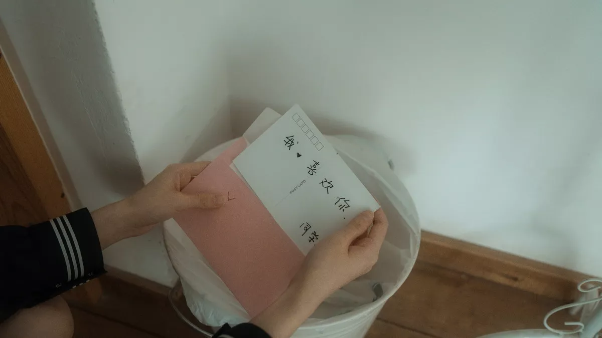 网络美女西园寺南歌与班长的游戏主题教室里性感制服露黑色蕾丝内衣诱惑写真137P